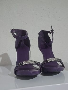 2B Bebe Purple Ankle-Strap Heeled Sandals with Rhinestone Strap